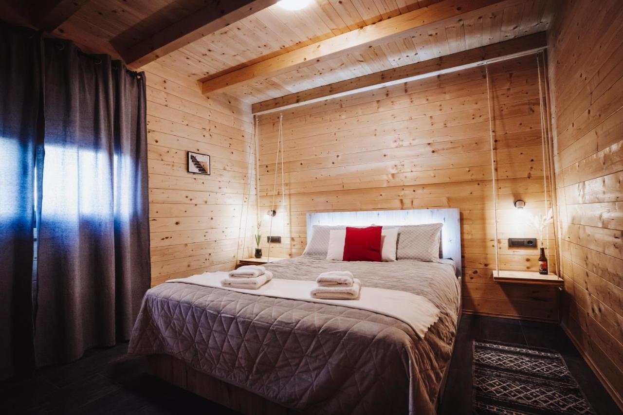 Holiday Home Nightswim Inn Vrbovec Exterior foto